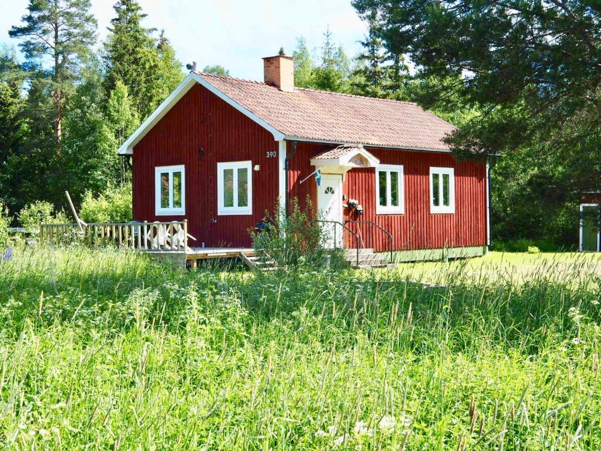 Вилла Orsastuguthyrning-Slaettberg Экстерьер фото