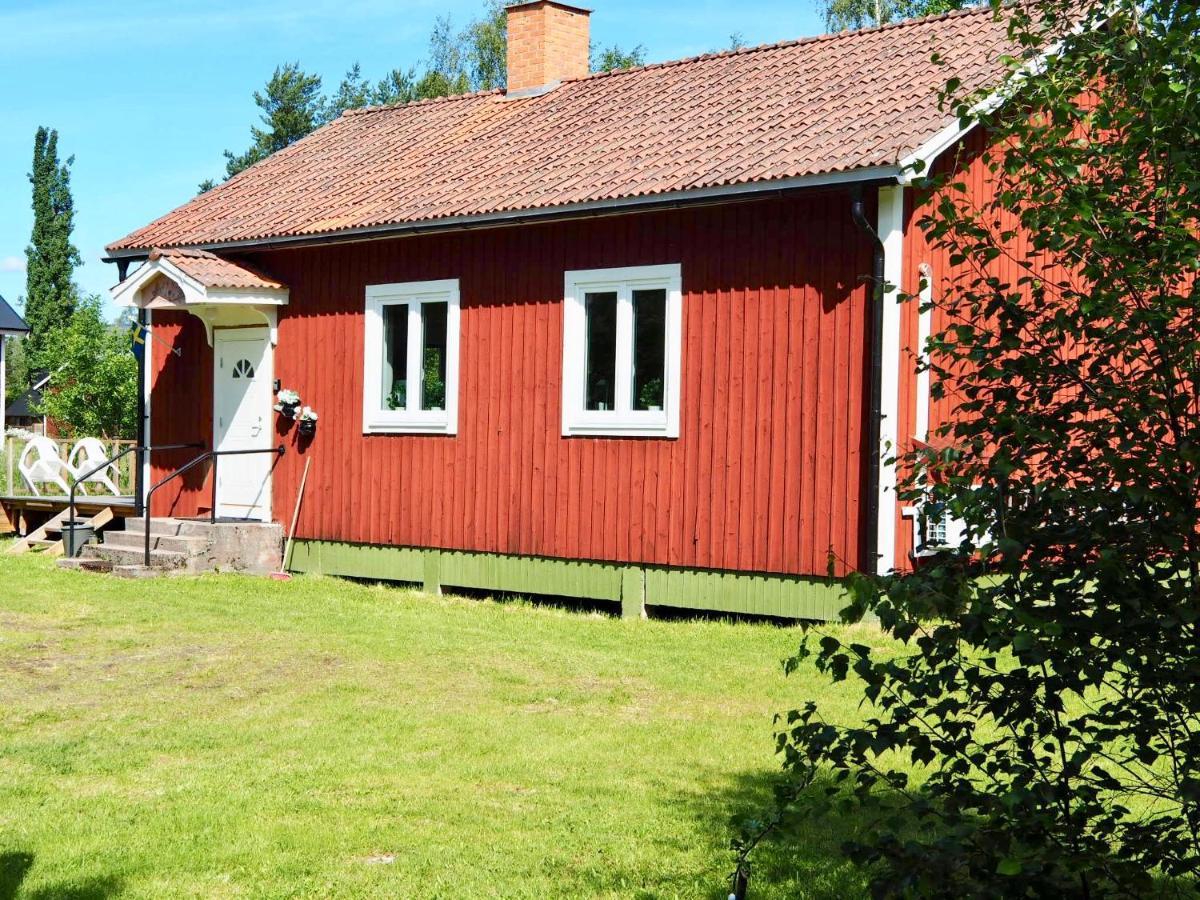 Вилла Orsastuguthyrning-Slaettberg Экстерьер фото